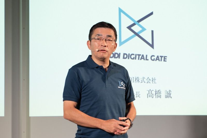 KDDI 代表取締役社長の高橋誠氏