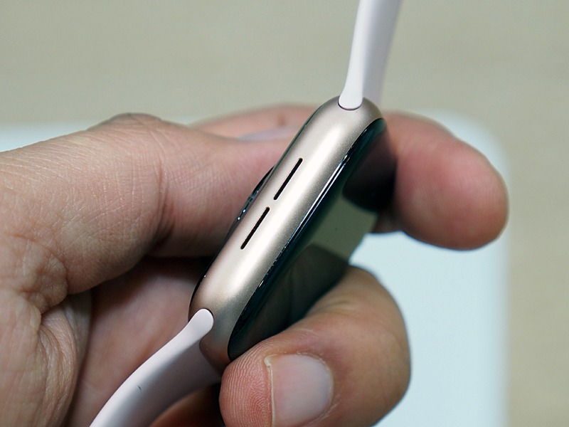 スピーカー、マイクの配置を見直した