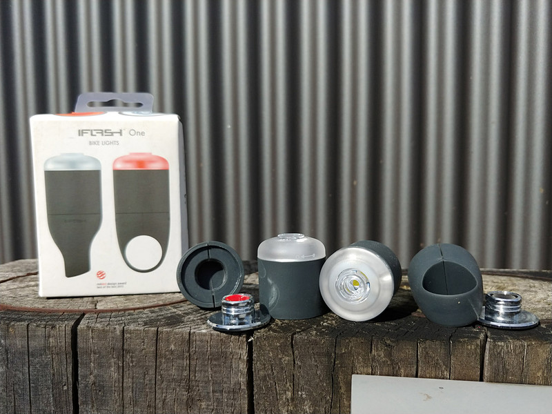 自転車用ライト「iFlash One」