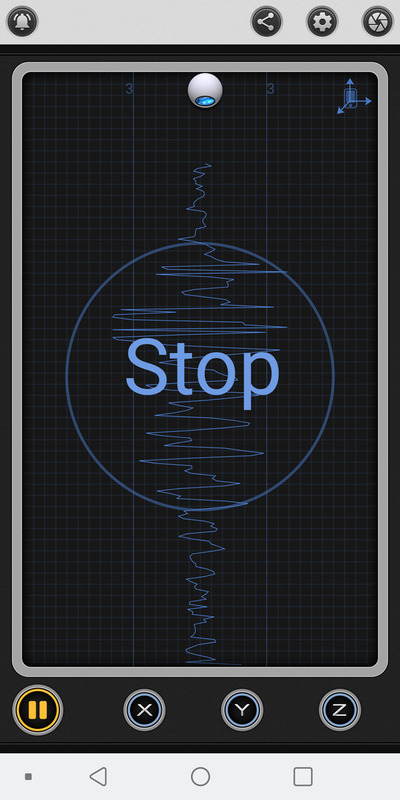 振動計。3軸方向の揺れの大きさをリアルタイムにグラフ表示。一定以上揺れるとアラーム音を再生することができる