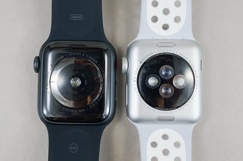 心拍センサーが新しくなった。アメリカでの発表時にアピールされていた心電図機能は日本では使えない