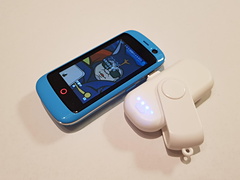 磁石でスマホにくっつくモバイルバッテリー「MAGNETIC POWER BANK