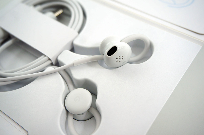 iPhoneのEarPodsに似ている形状