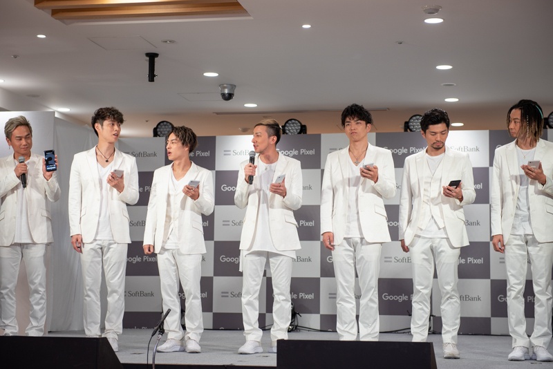 ISSAはカメラがすごいとお気に入りの様子