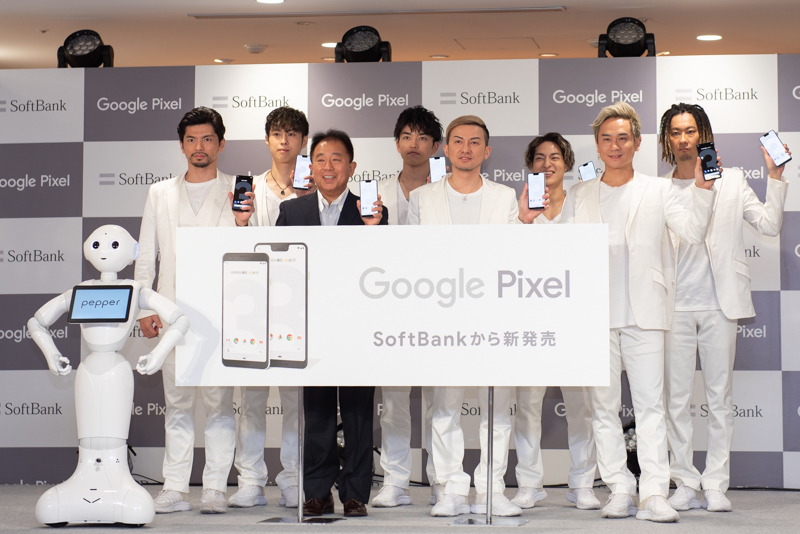 10時の販売開始の瞬間をカウントダウンで迎える