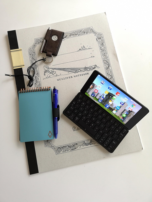 超小さなSPYと超大きな大学ノートとの組み合わせやクラウド型手書きノートの組み合わせも使い分けが出来れば最高のアイデア記録コンビネーションだ