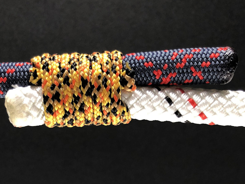 iPhone Xで撮った写真がミョーに高画質なので、仕事でWebページに掲載するための写真撮影にiPhone Xを使うようになりました。これらは紐の結び方を説明した写真で、iPhone Xで撮影。レタッチなどしてありますが、今時のスマートフォンってここまで撮れちゃうんですね。