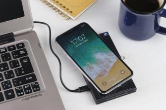 「2in1 ワイヤレス充電器」