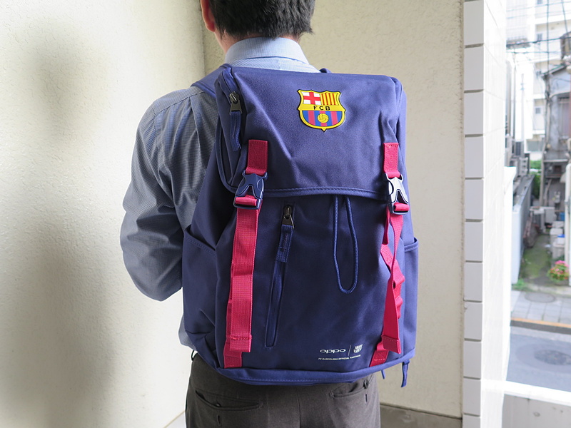 オリジナルリュックは、結構容量があり、使い勝手は良さそう