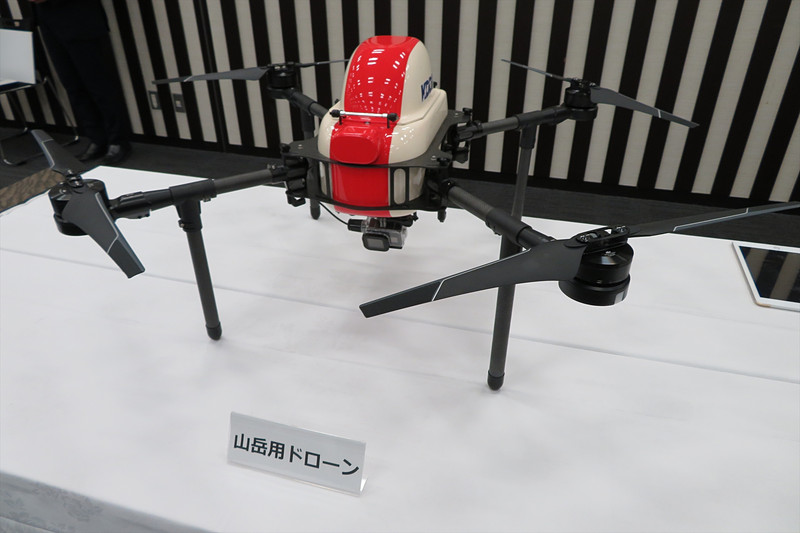 実証実験用に開発された山岳ドローン