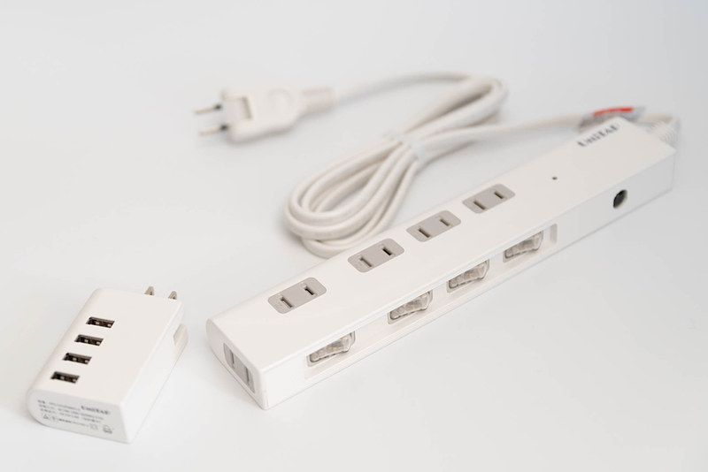 電源タップの先端、USB ACアダプター部分はそのまま外して単体で利用できる