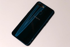 OPPO、「R17 Pro」「AX7」を発表 - ケータイ Watch