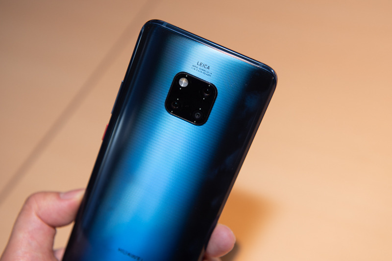 ミッドナイトブルー