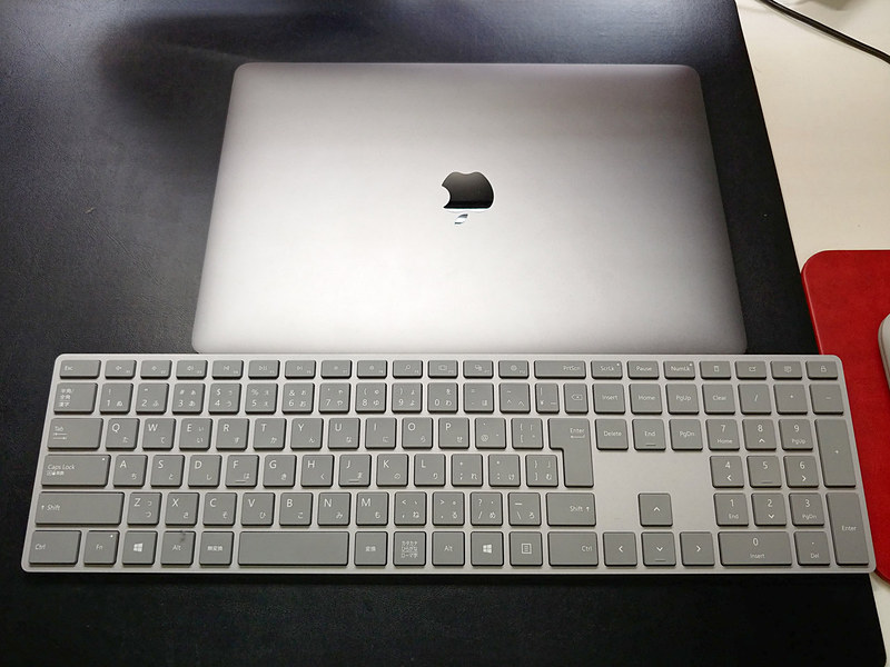 MacBook ProとSurface Keyboard