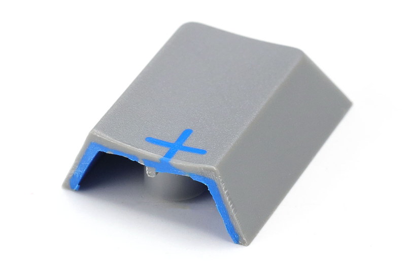 7月にも紹介したWASDキーボードですが、8月に入って刻印が消えないキートップと、キースイッチが異なるキーボードも改めて購入。それらの使用感などをレビューしています。