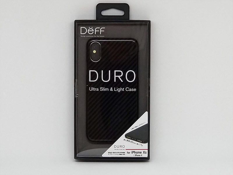 DeFFの「Duro」ケース。カーボン調網目模様が好きな人にはたまらないかも