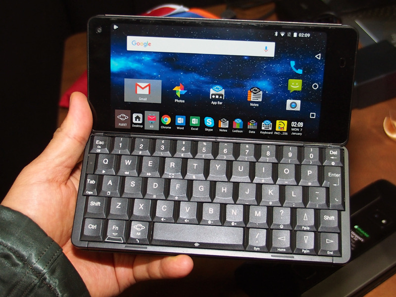 「Cosmo Communicator」