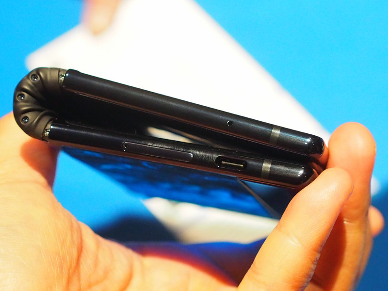 折り曲げた部分はやや厚みが増す