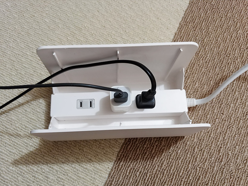 最終的にはテレビとFire TV Stickはこのように接続