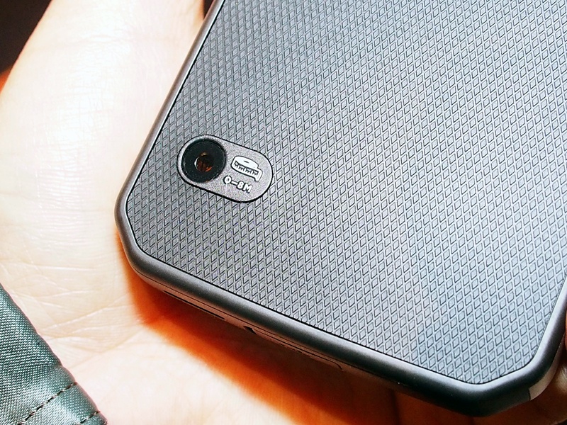 レーザーで距離を測定できる