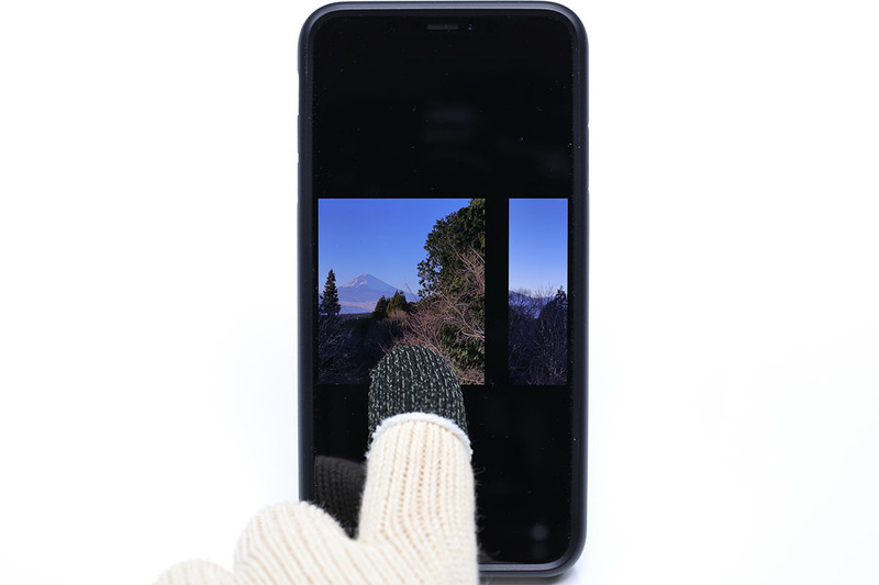 軍手に装着してのテスト。スクロールや拡大縮小も問題なく行えました。