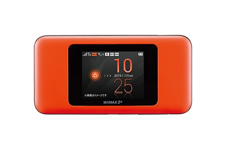 「Speed Wi-Fi NEXT W06」オレンジ×ブラック　※このカラーのみ2月下旬以降発売