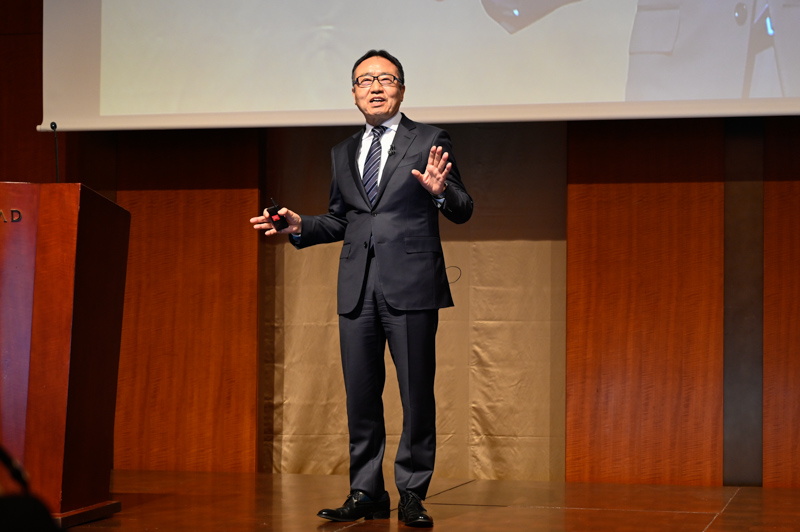 ソフトバンク 代表取締役社長の宮内謙氏