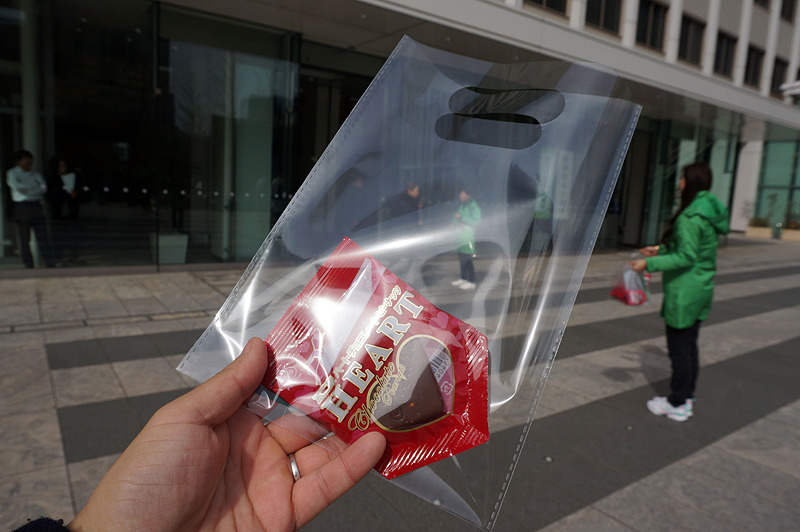 配布されたチョコ
