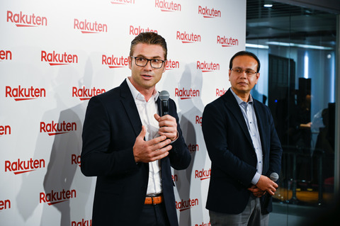 楽天が携帯ネットワークのテスト施設公開 仮想 自動で検証を迅速化 ケータイ Watch