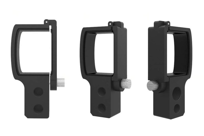 XBERSTARブランド品。1550円でした。Osmo Pocketを三脚に固定できるアダプターで、Osmo Pocketに三脚ネジ穴を追加するといった感じのシンプルなつくりです。アルミ製で十分に高い固定力があります。