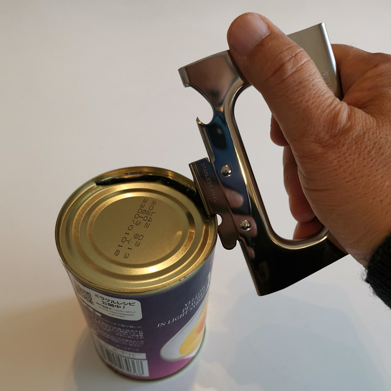 あとは“キコキコキコキコ”と腕を動かして切り進むだけ