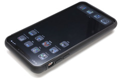 iPhone XS Max用ケース型バッテリー×2種 - ケータイ Watch