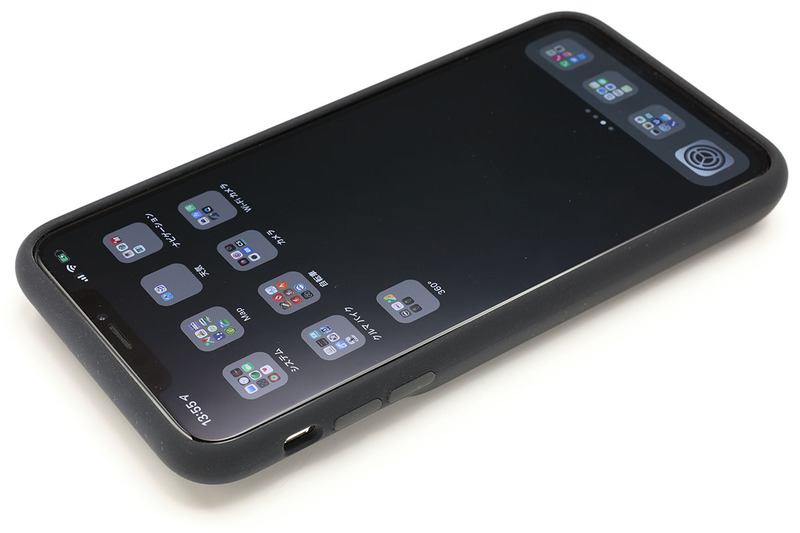 純正品なので当然ですが、ボタンやスピーカーは通常通り使えます。