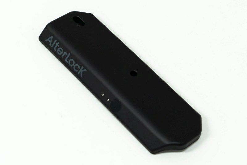 AlterLock本体。単体だけ見ても、なにに使うのか想像しづらい不思議なフォルム