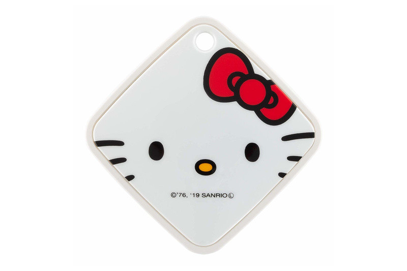 「ハローキティ」とコラボレーションした「スマート家電リモコン」限定モデル（ラトックシステム製）　（C）1976,2019 SANRIO CO.,LTD.APPROVAL NO.S595432