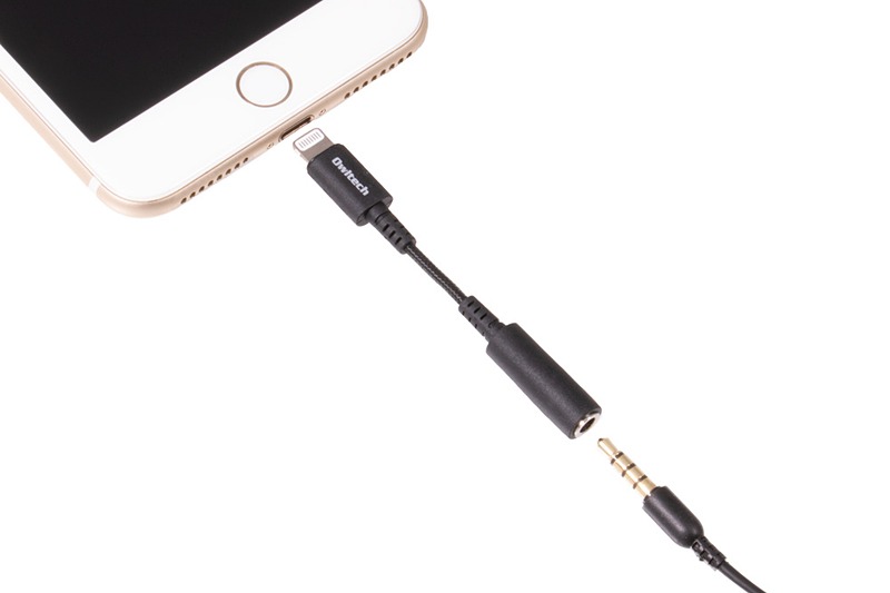 アラミド繊維を採用