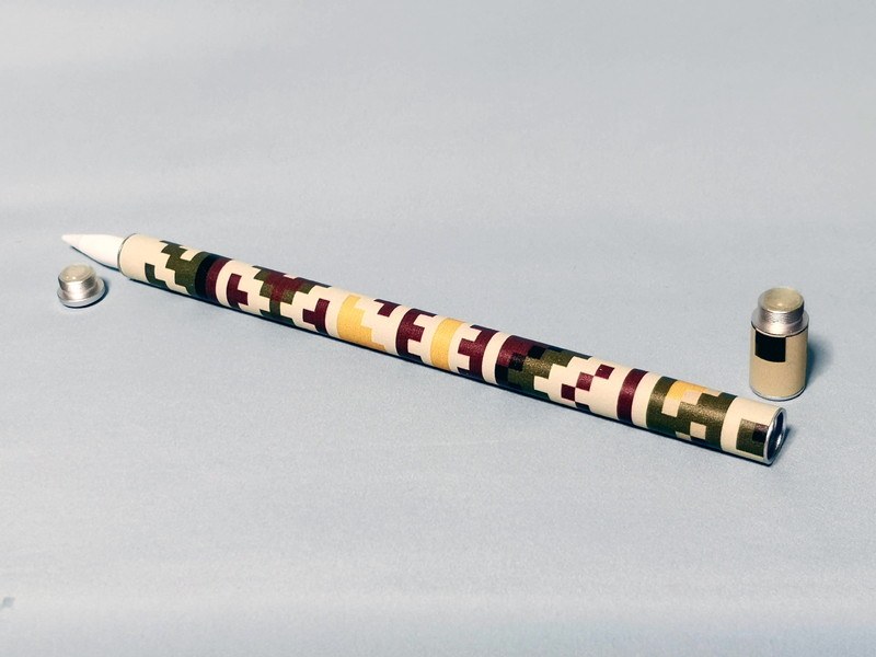 上下というか左右というかいずれの方向からでも出し入れ可能