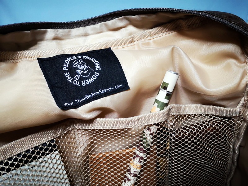 通常のペン類より長い分、頭一つ他より飛び出す感じとも相まって見つけやすいかもしれない