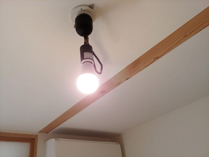 明るい分、一番暗くした状態でもそれなりに明るい