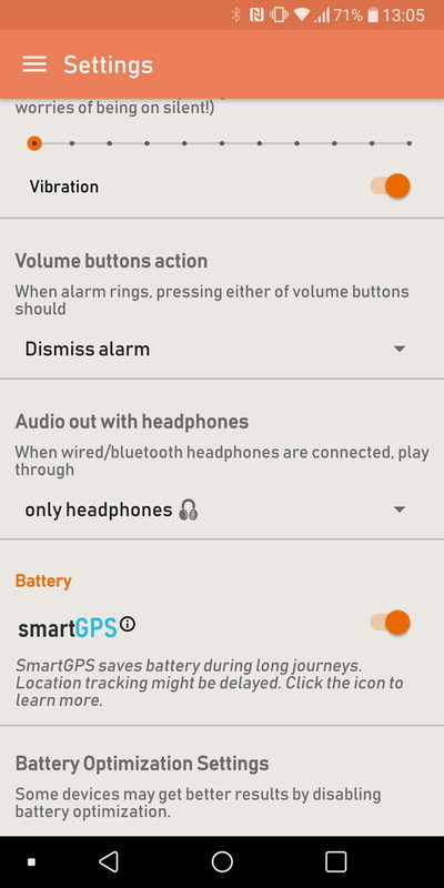 精度を低くする代わりにバッテリーを節約できる「smartGPS」機能をもつ