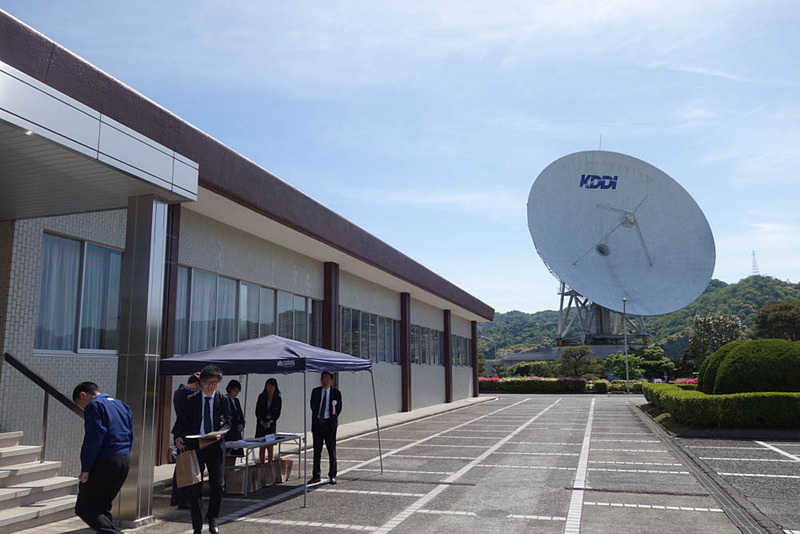 KDDI山口衛星通信センター。KDDI山口衛星通信所とも呼ばれている