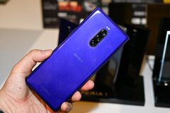 auから「Xperia 1 SOV40」、トリプルカメラに4Kディスプレイ