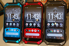 2mからの落下もOK、auのタフネススマホ「TORQUE G04」 - ケータイ Watch