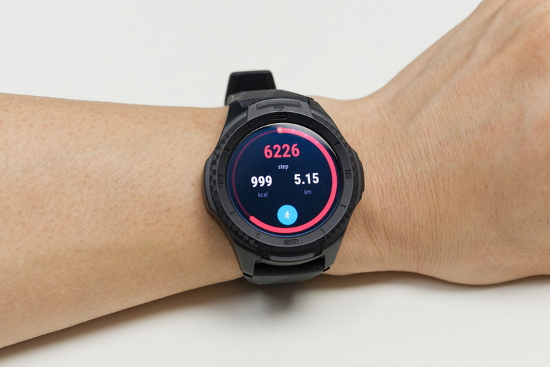 その日の歩数、消費カロリー、移動距離をチェック