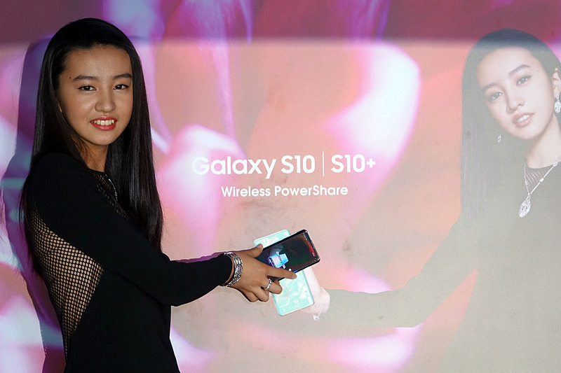 バッテリーをシェアできる