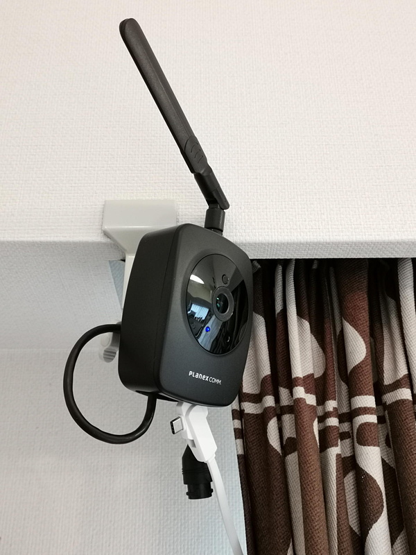 屋内外のどこでもスマカメ2 LTEをクリップするだけで即使える