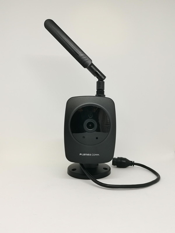 スマカメ2 LTEは国内の格安SIMで利用できるSIMフリーのインターネットP2Pカメラだ。有線LANもサポートされておりPoE（Power on Ethernet）対応