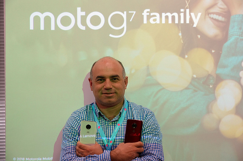 アダモポウロス社長