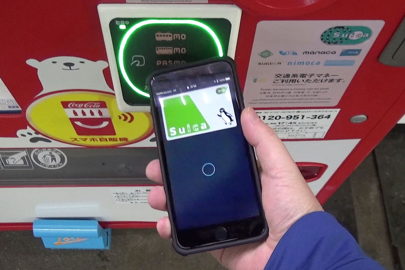 わ～い！　iOS端末でもやっとSuica使えるようになったよーん！　的な流れで「腕時計で支払い」を楽しむべくApple Watch Series 2を使いました。