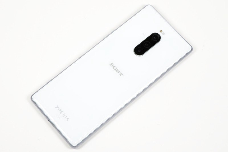 Xperia 1 SOV40（ホワイト）